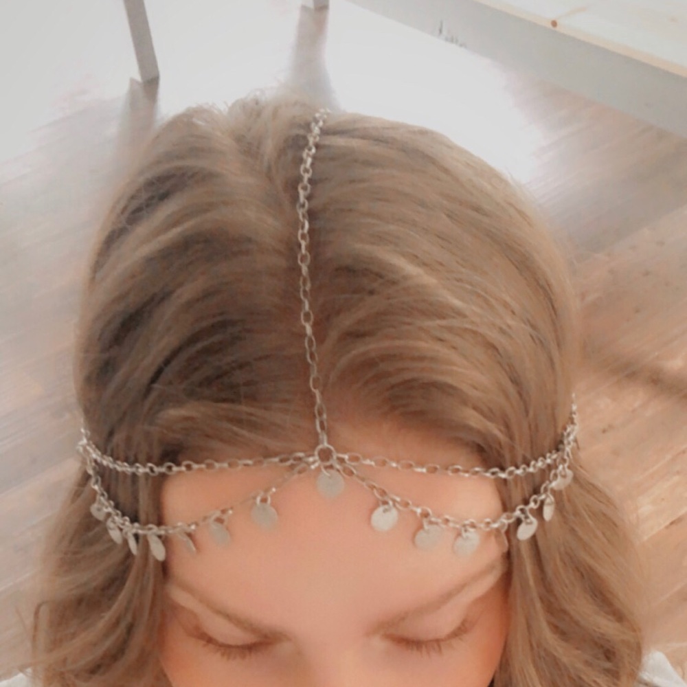 Silver Headpiece - image 2